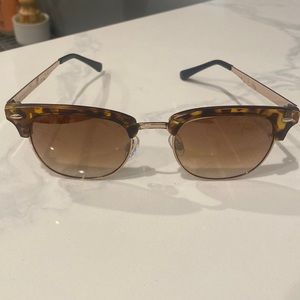 Clubmaster Classic Ray Ban sunglasses